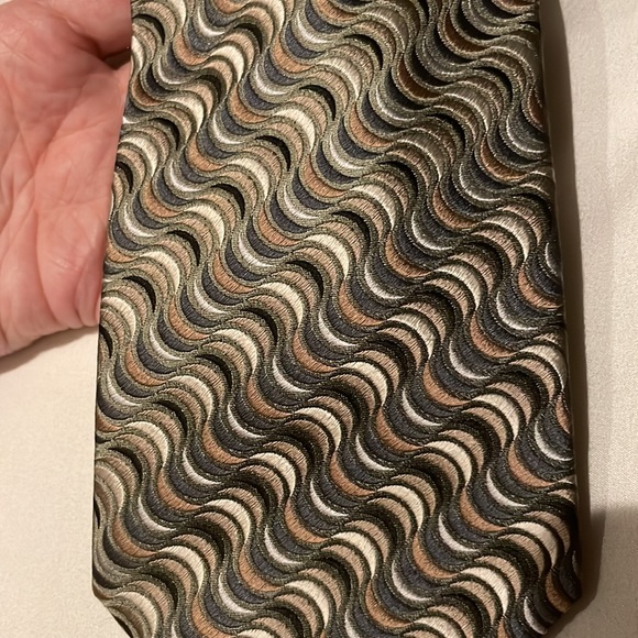 Geoffrey Been Mens geometric tie - Picture 5 of 5